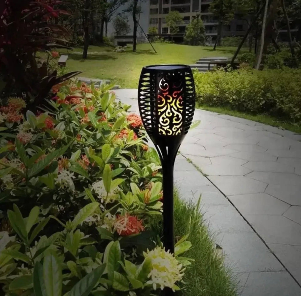 🔥 Садовий світильник з ефектом живого полум’я Solar Flame LED Light