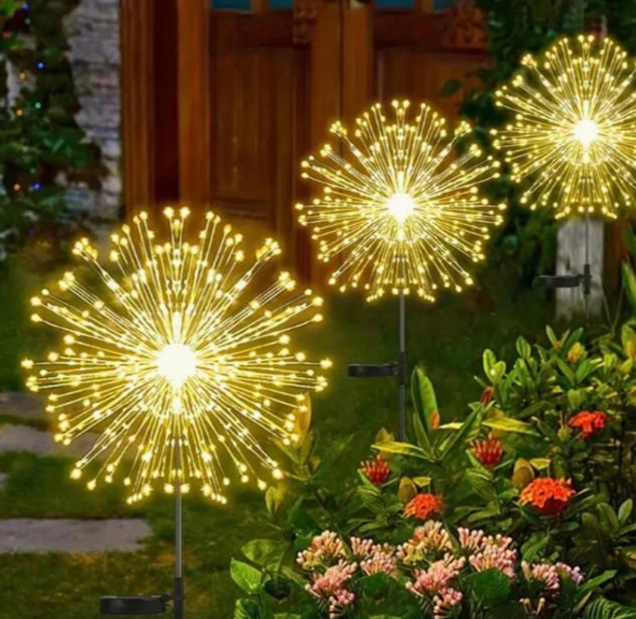 ✨ Садовий ліхтар “Кульбаба” 60 LED на сонячній батареї